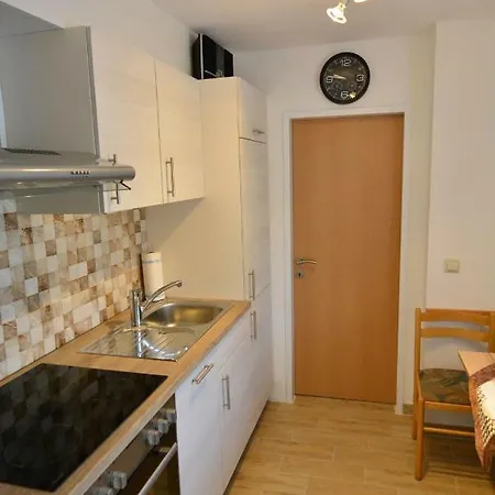 Gombotz アパート